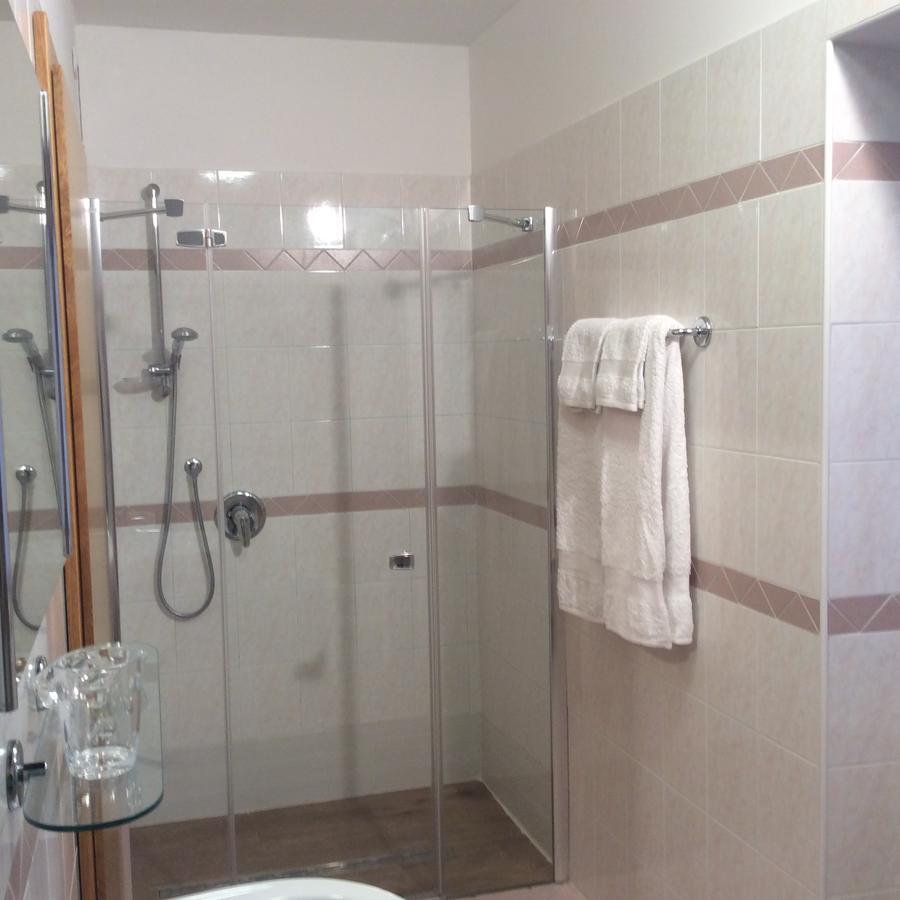 Residenza San Rocco Lägenhet Arco Exteriör bild