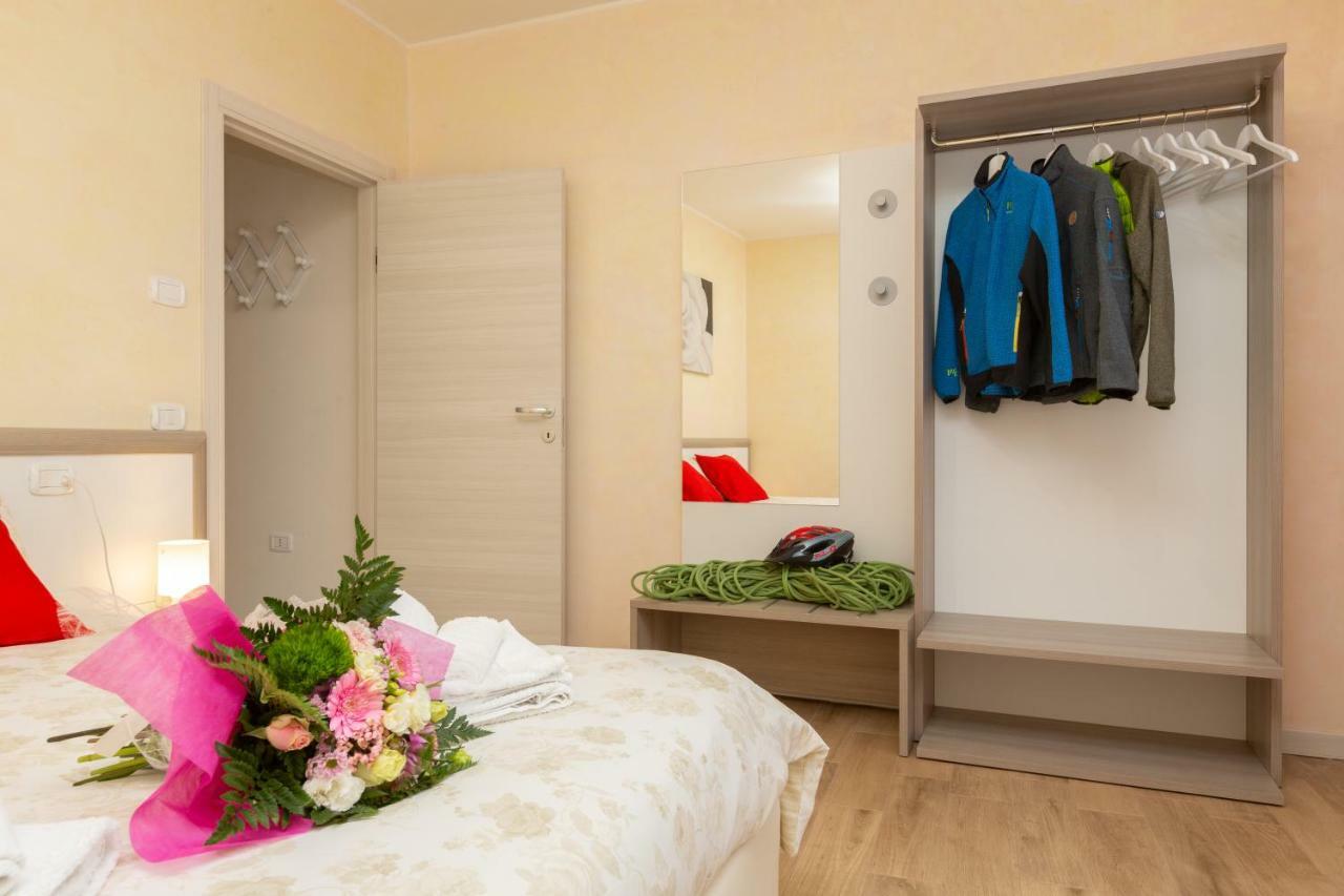 Residenza San Rocco Lägenhet Arco Exteriör bild