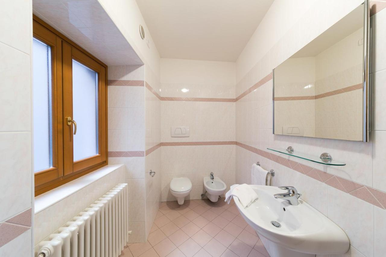 Residenza San Rocco Lägenhet Arco Exteriör bild